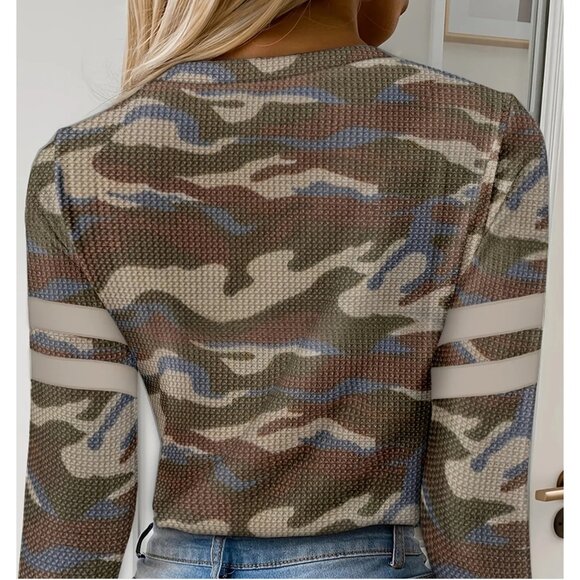 New Waffle Knit Color Block Camouflage Zipper Long Sleeve Top Size L - Picture 2 of 3